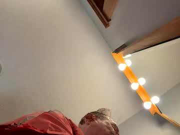 Watch 16510 performing live on BoomCams free cam network
