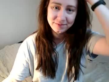 Watch 1chudose performing live on BoomCams free cam network