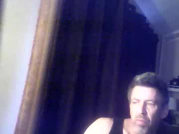 Watch 333fffej performing live on BoomCams free cam network