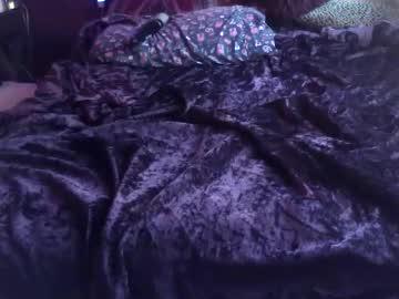 Watch 702bombshelll performing live on BoomCams free cam network
