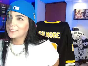 Watch _babyfantasy_ performing live on BoomCams free cam network