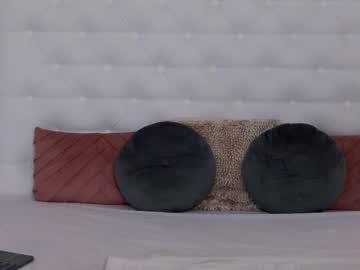 Watch _lenapaul_ performing live on BoomCams free cam network