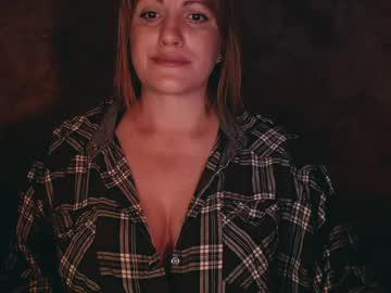 Watch _letty_ performing live on BoomCams free cam network