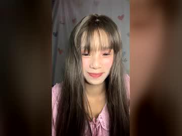 Watch _lily0_ performing live on BoomCams free cam network