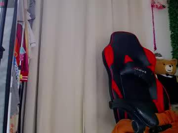 Watch _luna10 performing live on BoomCams free cam network