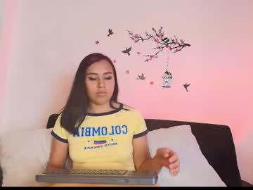 Watch _luna_glow_ performing live on BoomCams free cam network