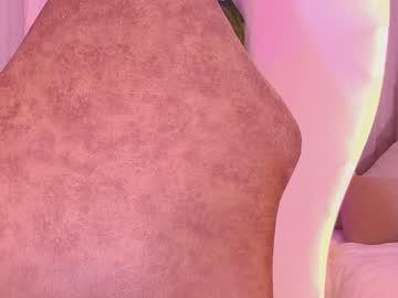 Watch _megan_akbar performing live on BoomCams free cam network