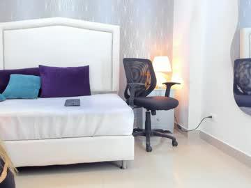 Watch _peach1_ performing live on BoomCams free cam network