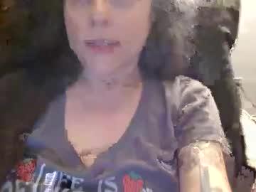 Watch _sara_lynn_ performing live on BoomCams free cam network