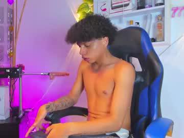 Watch _taylor_black performing live on BoomCams free cam network