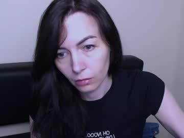 Watch _violax_ performing live on BoomCams free cam network