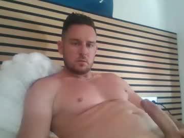 Watch a3cuadros performing live on BoomCams free cam network