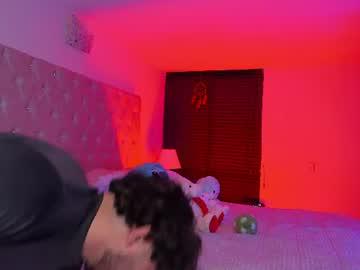 Watch abbyandchris1 performing live on BoomCams free cam network