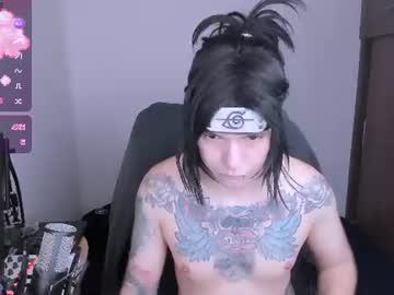 Watch adam_rocket performing live on BoomCams free cam network
