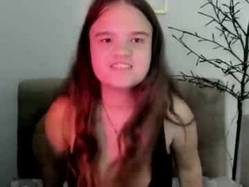 Watch adelecruzz performing live on BoomCams free cam network