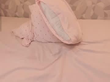 Watch aeri_love performing live on BoomCams free cam network