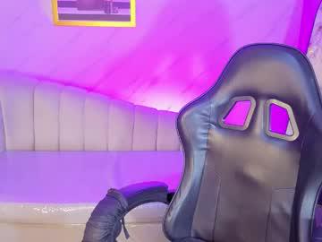 Watch agatha_brooks_t performing live on BoomCams free cam network