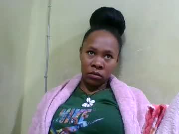 Watch aimee982179 performing live on BoomCams free cam network