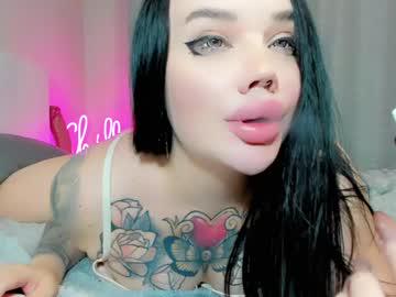 Watch aira_vi performing live on BoomCams free cam network