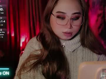 Watch airisredfield_ performing live on BoomCams free cam network