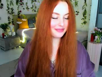 Watch airysilhouette performing live on BoomCams free cam network
