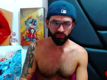 Watch akiles_r performing live on BoomCams free cam network