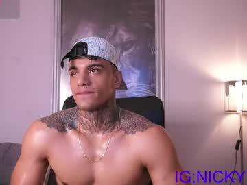 Watch alan_morrys performing live on BoomCams free cam network
