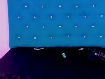 Watch albawil performing live on BoomCams free cam network