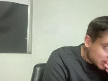Watch albertoarenas performing live on BoomCams free cam network