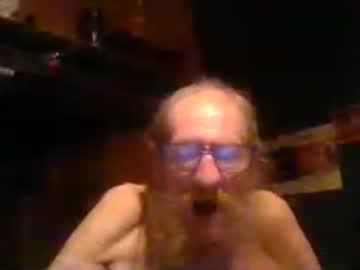 Watch aldonce488397 performing live on BoomCams free cam network