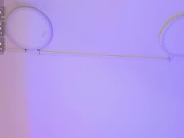 Watch aleexiiaa performing live on BoomCams free cam network