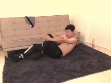 Watch alejo0159 performing live on BoomCams free cam network