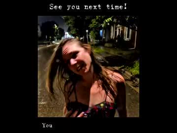 Watch alesh_xo performing live on BoomCams free cam network