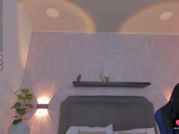 Watch alessia_leroy performing live on BoomCams free cam network