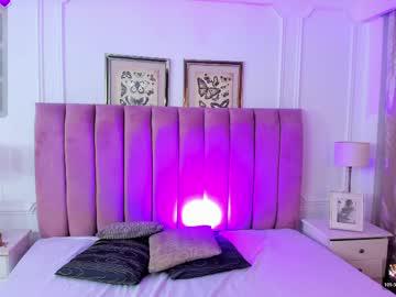 Watch alexa_fox669 performing live on BoomCams free cam network