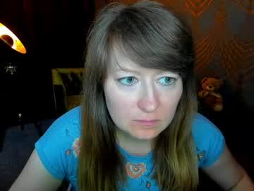Watch alexaamour1 performing live on BoomCams free cam network