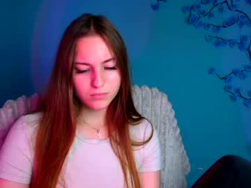 Watch alice_dreamofu performing live on BoomCams free cam network