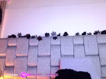 Watch alicenoir_ performing live on BoomCams free cam network