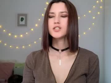 Watch alicianoveli performing live on BoomCams free cam network