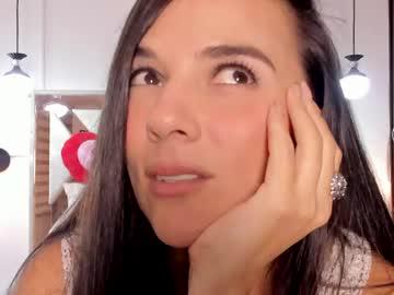Watch alijohansonn performing live on BoomCams free cam network