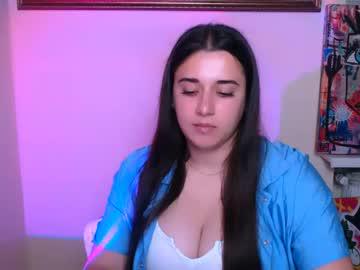 Watch alinaasti_ performing live on BoomCams free cam network
