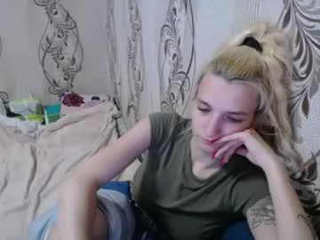 Watch alissaclentx performing live on BoomCams free cam network