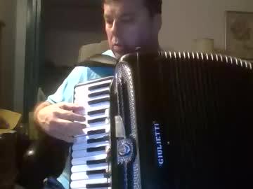 Watch allanastar performing live on BoomCams free cam network