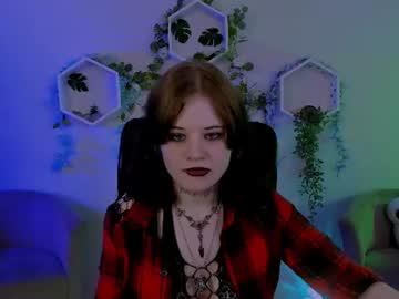 Watch alma_black_ performing live on BoomCams free cam network