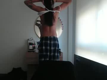Watch alogenotwink performing live on BoomCams free cam network