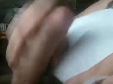 Watch alvsro1986 performing live on BoomCams free cam network