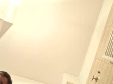 Watch alysareeve performing live on BoomCams free cam network