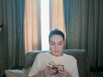 Watch amara_campbell performing live on BoomCams free cam network