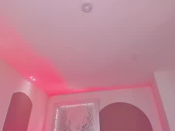 Watch amaracollinsx performing live on BoomCams free cam network