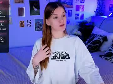 Watch amber_rogerss performing live on BoomCams free cam network